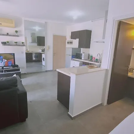 Apartment Universal *